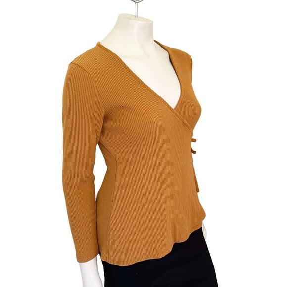 OLD NAVY Lightweight Ribbed Wrap Sweater in Honey Long sleeve Stretch SZ M - Picture 5 of 13